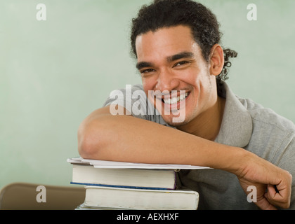 Porträt eines männlichen College-Studenten Stockfoto