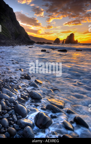 Küste bei St. Juan de Gaztelugatxe baskischen Land Spanien Costa de San Juan de Gaztelugatxe Pais Vasco Vizcaya España Stockfoto