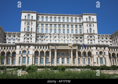 Palast des Parlaments, auch bekannt als Volkspalast, Casa Poporului, Bukarest, Rumänien Stockfoto