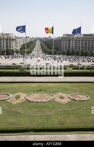 Ansicht der Unirii Boulevard vom Palast des Parlaments, Volkspalast, Casa Poporului, Bukarest, Rumänien Stockfoto