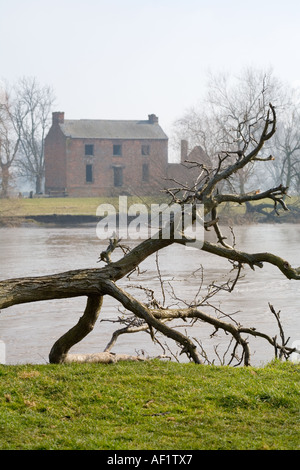 Am Ufer des Flusses Severn bei Wehr Green, Gloucestershire Stockfoto