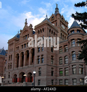 Salt Lake City County building im Abendlicht Stockfoto