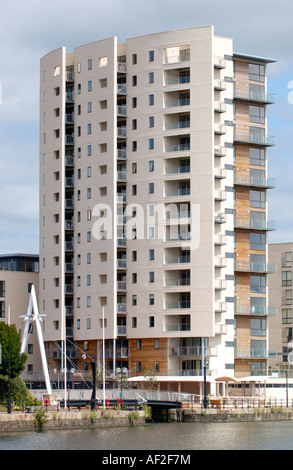 Mehrfamilienhaus Cardiff Bay South Wales UK Stockfoto