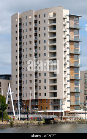 Mehrfamilienhaus Cardiff Bay South Wales UK Stockfoto