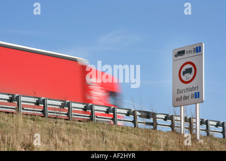 Fahrverbot für LKW Stockfoto