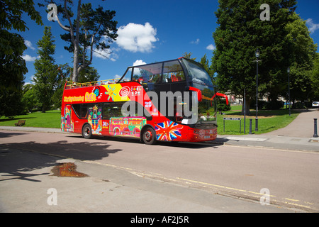 Sightseeing-Bus in Bath, Somerset, England, Großbritannien Stockfoto