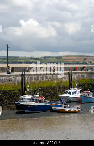 Angelboote/Fischerboote, Padstow Hafen, Cornwall Stockfoto