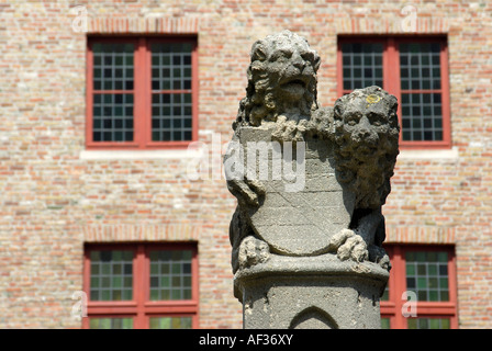 Statue im Huidenvettersplein, Brügge Belgien Stockfoto