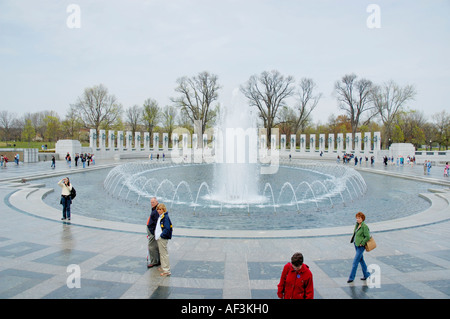 Brunnen und Denkmäler von World War II Memorial in Washington DC USA Stockfoto