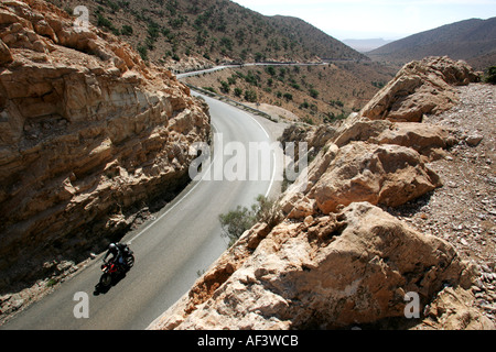Benelli TNT 1130cc Motorrad Durchquerung der Sahara Wüste in Marokko, Mauretanien und senegal Stockfoto