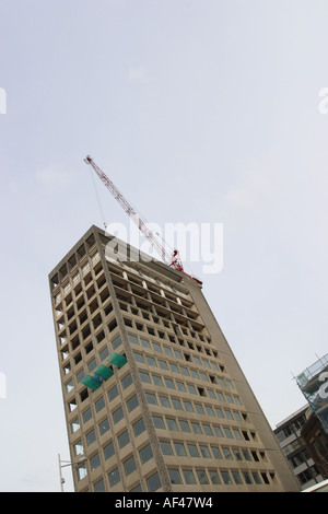 Büro-Hochhaus Hochhaus abgerissen Stockfoto