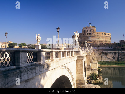 Castel Sant Angelo und St. Angelo Bridge Rom Italien Stockfoto
