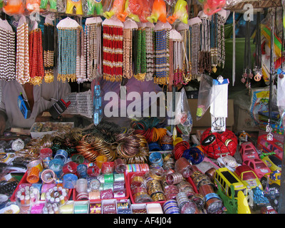 Mannasala Markt in der Nähe von Nagaraja Tempel. Mannasala, Kerala, Indien Stockfoto