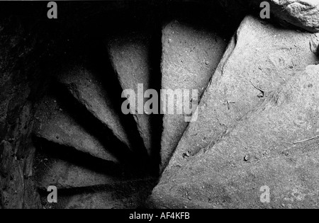 Stein-Treppe in mittelalterlichen Coolhill Burg in Kilkenny Irland Stockfoto