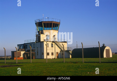 Kontrollturm ehemalige Bentwaters USA Militärflugplatzes Rendlesham Suffolk England Stockfoto