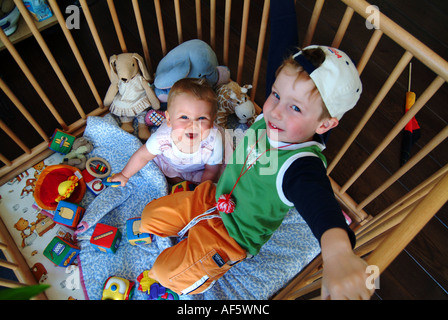 Bruder und Schwester Stockfoto