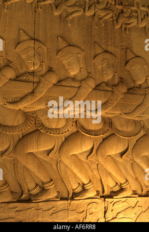 Basrelief der Innenhof der Khmer-Tempel von Ankgor Wat - Siem Reap, Kambodscha Stockfoto