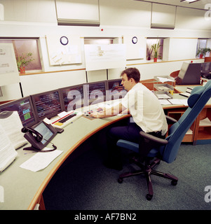 Vereinigtes Königreich. England. Railway Signal Kontrolle Zimmer Netzbetreiber. Stockfoto