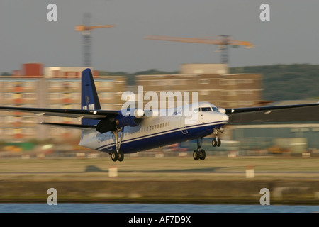 Nahaufnahme von VLM Airlines Fokker 50 Stockfoto