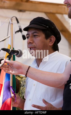 Bolivianische Aktivist wandte sich Politiker OSCAR OLIVERA Stockfoto