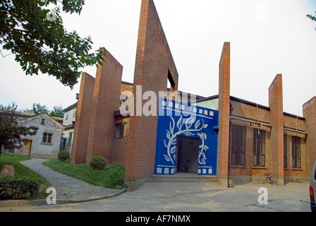 Beijing CHINA chinesische zeitgenössische 798 Art District "in"Chaoyang District"verwandelt"Industrial Building"mit Design-Seitensprung Stockfoto