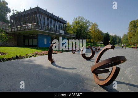 Skulpturen im Kurpark von Mondorf-Les-Bains, Luxemburg, Europa Stockfoto