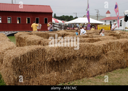 Heu-Labyrinth in Kutztown Folk Festival Stockfoto
