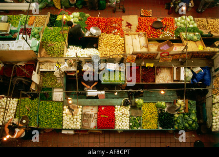 Obst und Gemüse Stand auf einem Markt Mercado Liberdad, Gualdajara, Mexiko Stockfoto