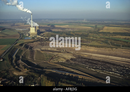Luftaufnahme Kohle befeuerten Kraftwerk am Buschhaus bei Helmstedt, Sachsen-Anhalt, Deutschland Stockfoto