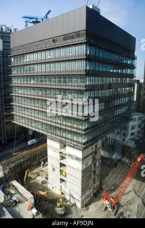 122 Leadenhall Street Bürogebäude abgerissen von unten nach oben Stockfoto