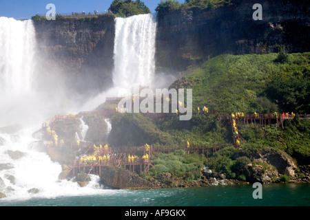 American Falls, wie gesehen von der kanadischen Website unter Niagara Falls Ontario Kanada Stockfoto