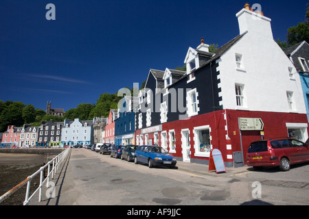 Bunte Häuser entlang Tobermory Hafen Isle of Mull Schottland UK Stockfoto