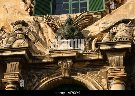 Architekturdetail, Auberge de Kastilien, Triq il-Papa Piju V, Valletta, Malta. Stockfoto