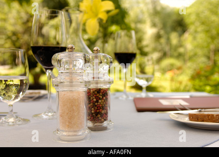 Gedeckten Tisch im restaurant Stockfoto