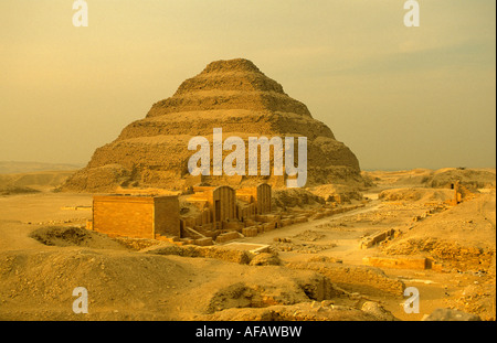 Ägypten Kairo, Pyramide von Sakkara, Stufenpyramide des Djoser Stockfoto