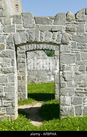 Stein-Ruinen der Offiziere Kaserne britische Fort in Crown Point am Lake Champlain New York Stockfoto