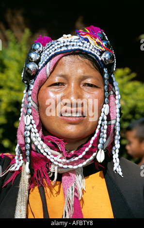 Frau aus Akha Bergstämme, Pang Daeng Dorf, Chiang Dao, Provinz Chiang Mai, Thailand Stockfoto