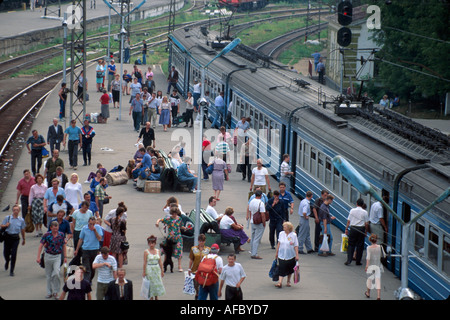 Moskau Russland, Osteuropa Europa, Russische Föderation, Weißrussland Bahnhof, Passagierplattform, Pendler, Reisende, Rus013 Stockfoto