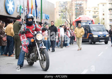 Reiten-Sevilla FC-fan Stockfoto