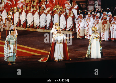 Leistung von Aida in der Arena di Verona, Italien Stockfoto