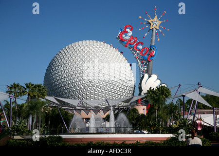 Epcot Center Walt Disney World Orlando Florida Geosphäre Spaceship Earth mit dem Wort EPCOT Stockfoto