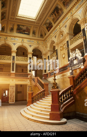 Ukraine, Osteuropa, Europa, Europa, Europäische Union, EU, EU, EU, ehemalige Sowjetunion, UdSSR, Lemberg, Lemberg, Opernhaus Lobby, Treppe, innen, Ukra Stockfoto