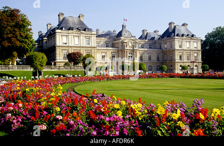 Luxenburg Gärten und das Musée du Luxembourg und Palais, Paris, Frankreich. Stockfoto