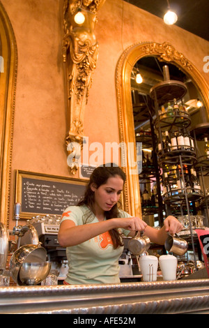 Cafe Le Brebant, 32 Boulevard Poissionniere, 9. Arrondissement, Paris, Frankreich, Herbst 2007 Stockfoto