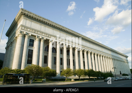 Längste Kolonnade von korinthischen Säulen in USA State Education Building Albany New York Stockfoto