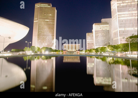 Das Ei, Corning Tower, Cultural Education Center und Agentur Büros über reflektierende pools Empire State Plaza Albany New York Stockfoto