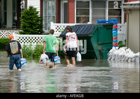 Überflutung des Mohawk River Fort Plain New York Juni 2006 Stockfoto