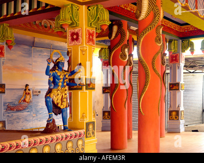 Medine Mauritius tamilische Hindu-Tempel für Zuckerrohr Arbeiter tantrischen de Maha Kali Tookay Tempel Kali Meerjungfrau Schlange Götter und Kraken Stockfoto