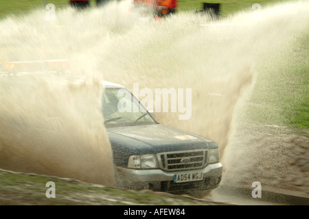 Pirelli internationale Rallye Mai 2005 Teil des britischen Rallye-Meisterschaft Pzero Wertungsprüfung Stockfoto