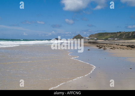 Dh St. Ouens Bay St. Ouen JERSEY sandigen Küste Strand Meerwasser an Land läppen Strände uk Stockfoto